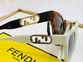 Picture of Fendi Sunglasses _SKUfw50791493fw